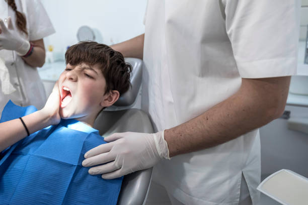 Best Chipped Tooth Repair Near Me  in Newpt, OR